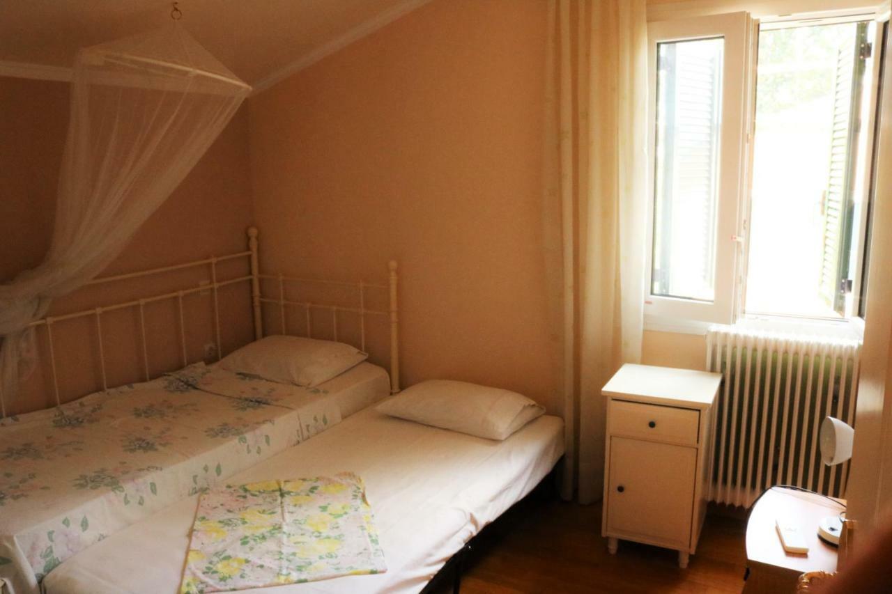 Mon Repos Two Floor Apartment Corfu  Exteriör bild